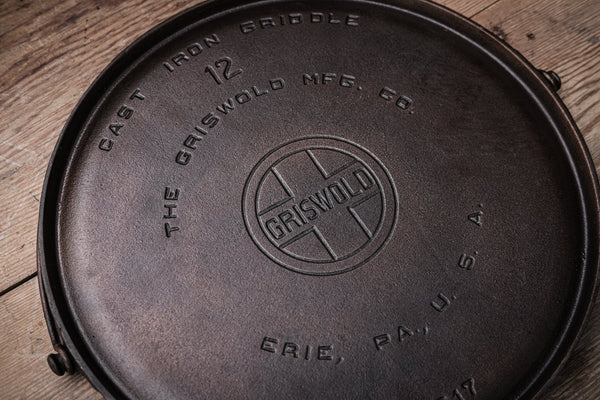 Griswold #12 Bailed Griddle