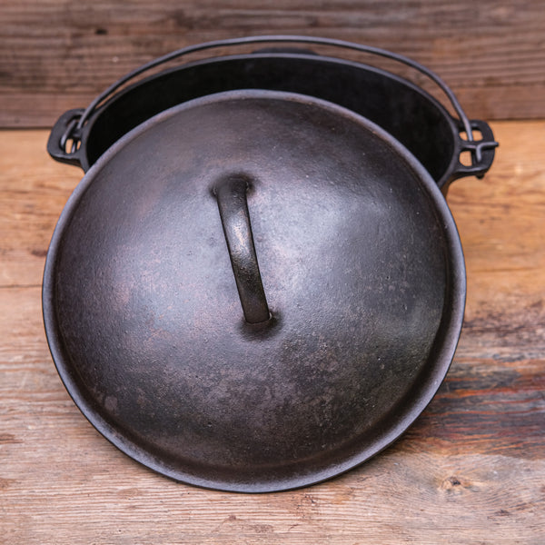 WAGNER - #8 Dutch Oven