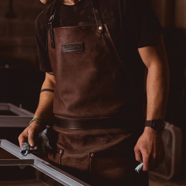 LEATHER RUGGED APRON