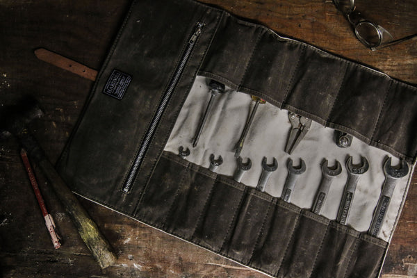 WAXED CANVAS TOOL ROLL