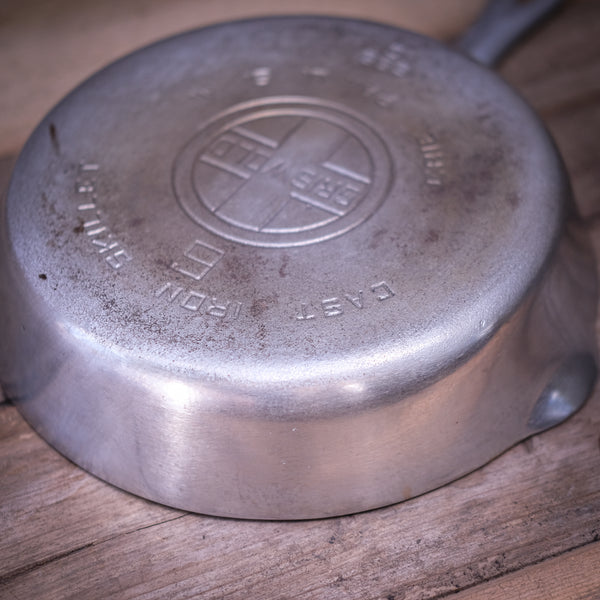 GRISWOLD - #6 Chrome Skillet