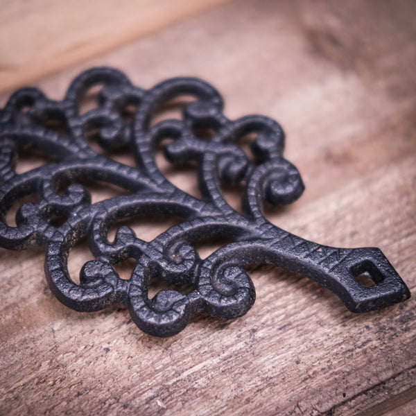 GRISWOLD - Family Tree Trivet