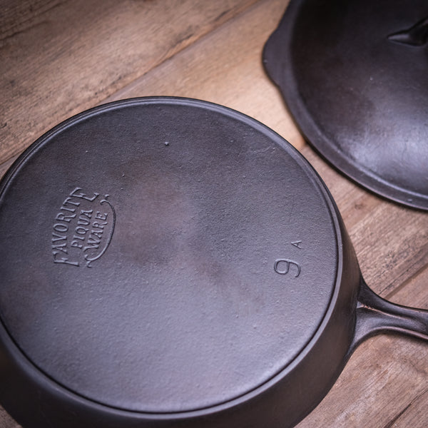 FAVORITE - #9 Skillet with Lid